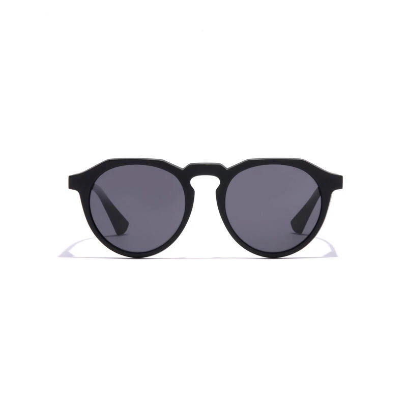 HAWKERS Lunettes De Soleil Pour Homme Et Femme BLACK DARK - WARWICK Raw 4 HAWKERS Lunettes De Soleil Pour Homme Et Femme BLACK DARK - WARWICK Raw – Image 2